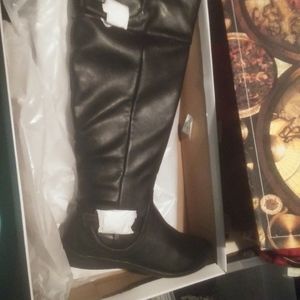 Size 8 wanderlust boots